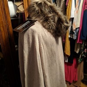 IMAN Pullover Poncho